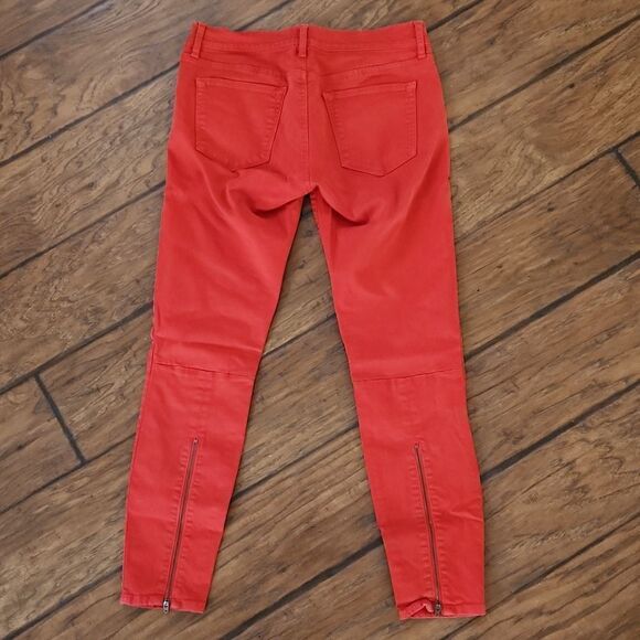 Red women's legging jean. Size 26. 1969 Gap. Zippered back on back of ca… - Picture 3 of 7